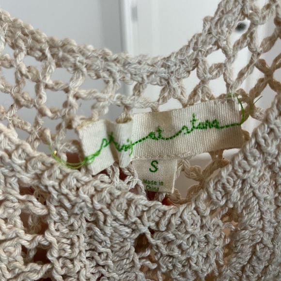 Crochet tank - Picture 2 of 3